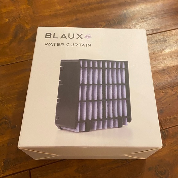 Blaux Portable AC With An Extra Water Curtain - Picture 3 of 10